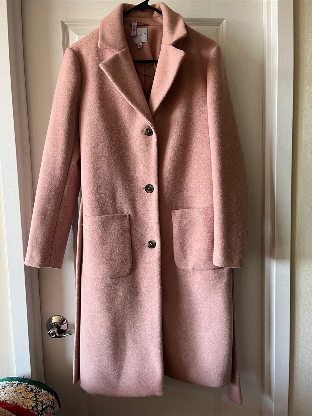 Dusty Pink Single-Breasted Coat